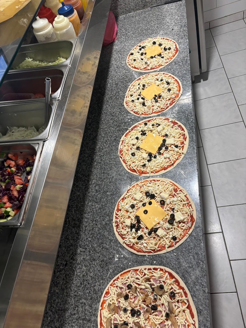 SULTAN KEBAB AUXERRE GRILL ,PIZZA, SALADE · Photos 7
